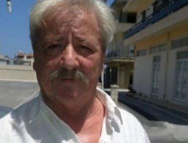 «Έφυγε» ο Βασίλης Φθενός - Ο καταδρομέας της Κύπρου που έγινε δήμαρχος